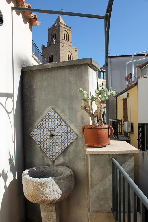 Penthouse Duomo Apartment Cefalù Cameră foto